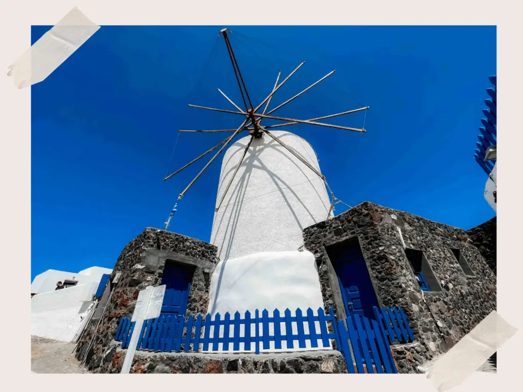 Visit the Town of Oia's Windmills