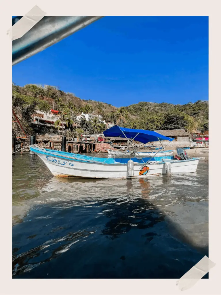 Visit Yelapa by boat