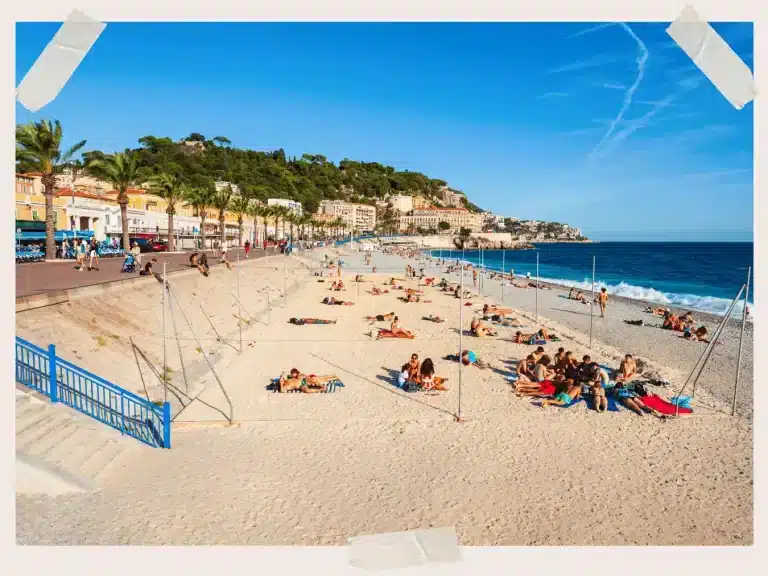 The best beaches in Nice - Blue Beach